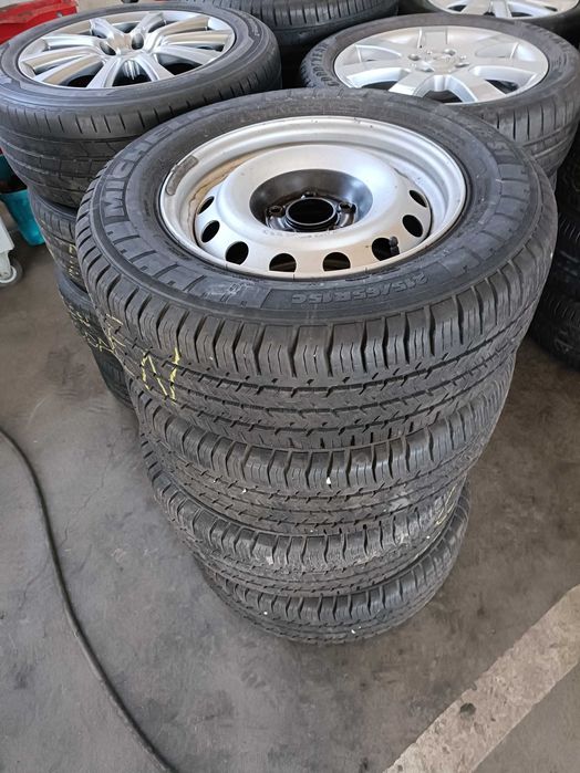 Jante Tabla Citroen Jumpy Peugeout Expert Anvelope Michelin 215 65 15C