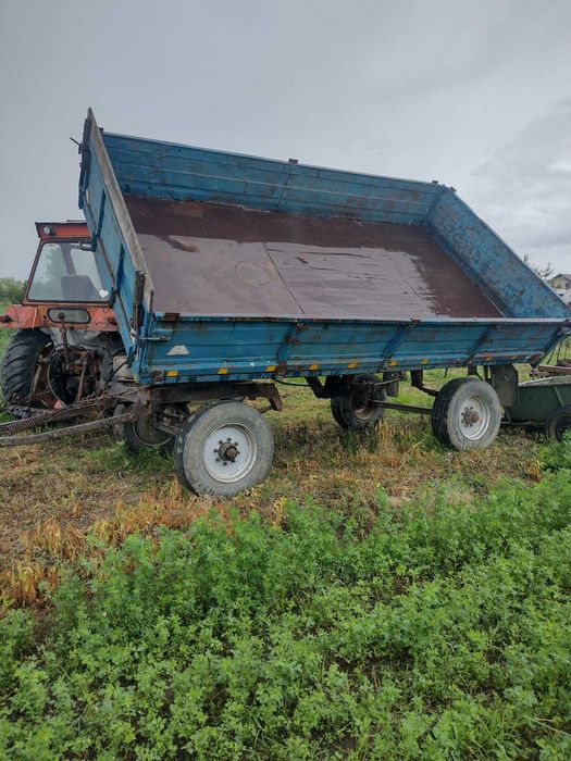 Remorca de tractor