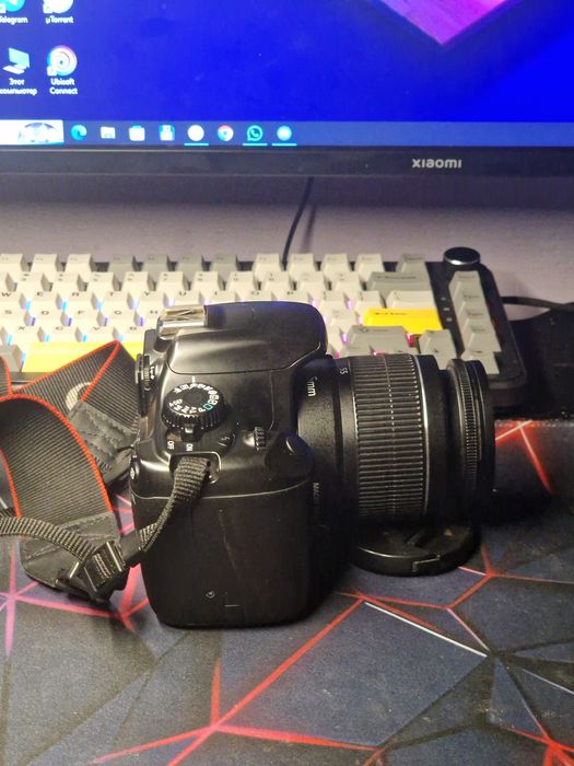 Фотоаппарат       .