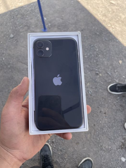 Iphone 11 с гарантиям 65000
