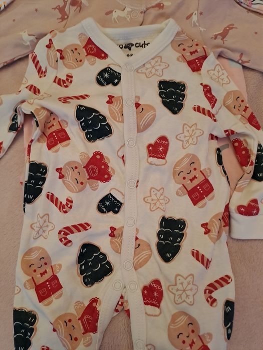 Нови бебешки бодита Англия