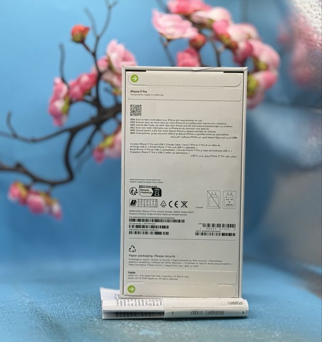 НОВ!!! Apple iPhone 17 Pro, 256GB, 5G, Cosmic Orange + адаптер Apple