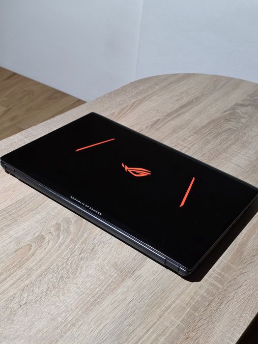 Laptop Gaming ASUS ROG GL753VD | i7-7700HQ | 16GB RAM | 1.3TB Stocare