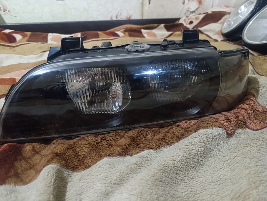 Фары на БМВ е39 до рестайлинг