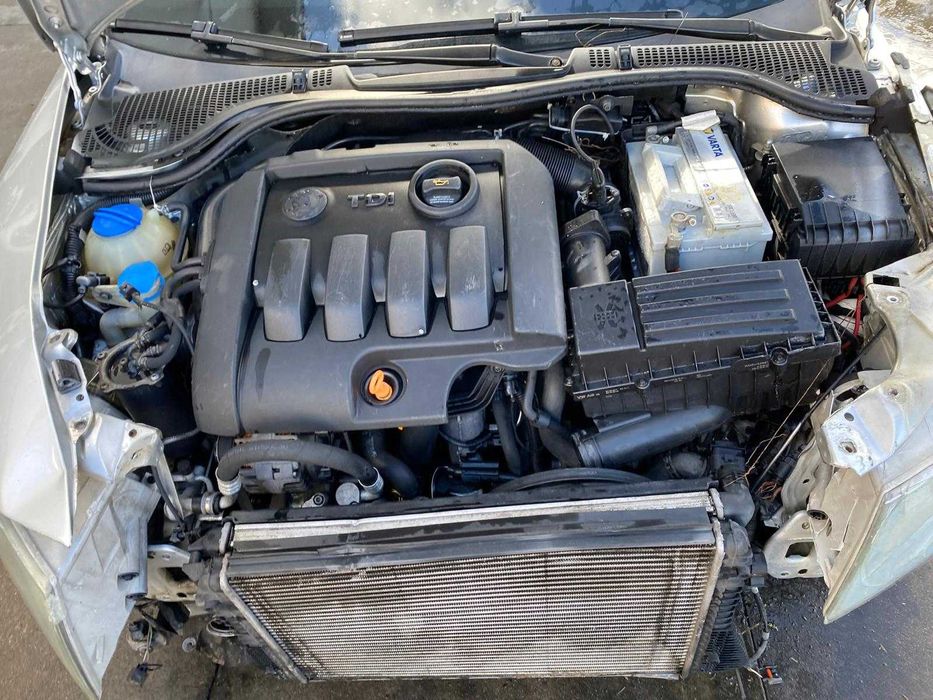 dezmembrez skoda octavia 2 cod motor BJB/haion octavia 2/usa octavia 2