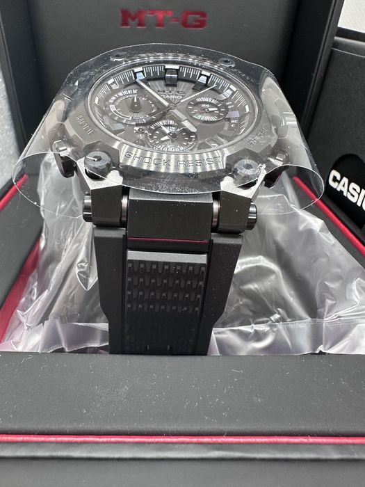 *Чисто Нов* Casio G-Shock MTG-B3000-1B *Triple Black*
