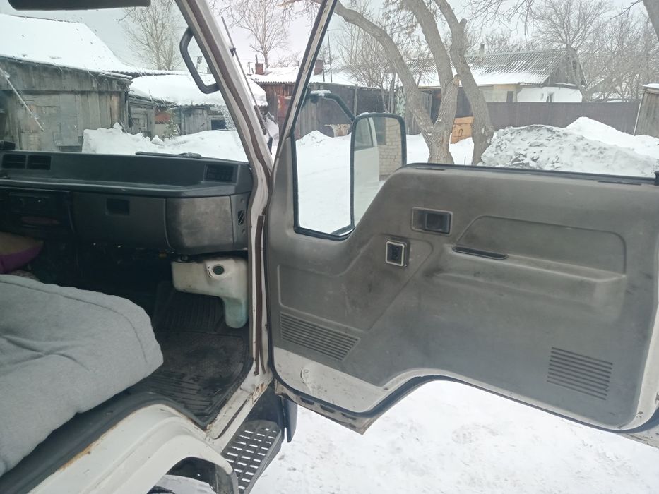 Продам Митсубиси Кантер