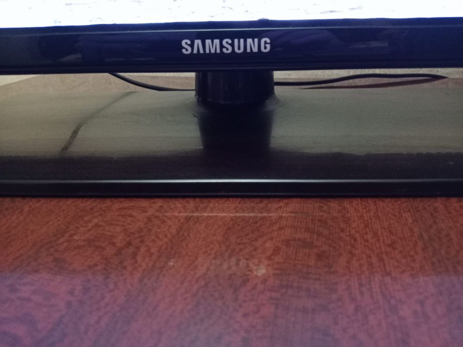 Телевизор Samsung