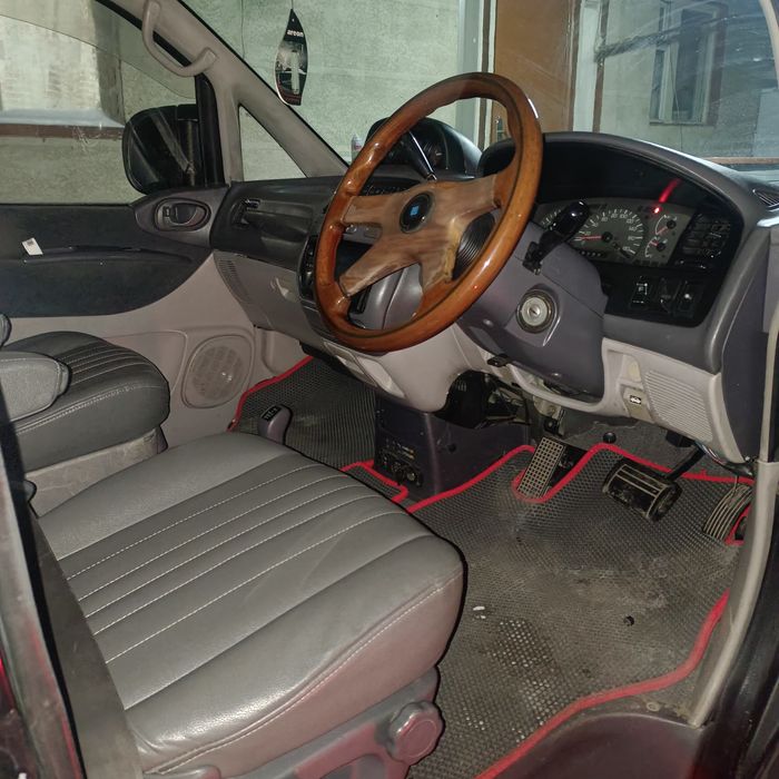 Мицубиси Делика 3 литра бензин