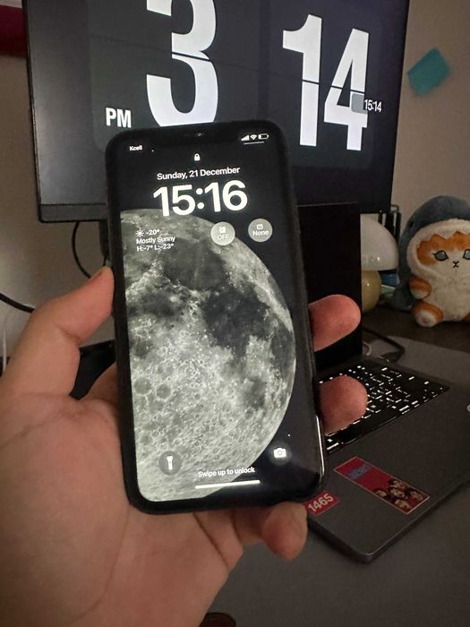 Продам iphone 11
