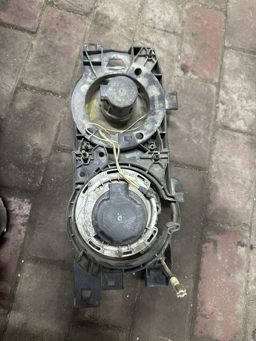 Передняя оптика BMW E34.