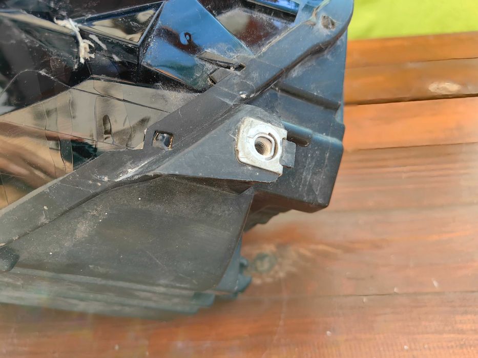 Фар за VW Touran / ВФ Туран