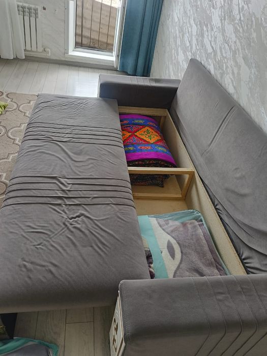 Продам диван раз 230 см