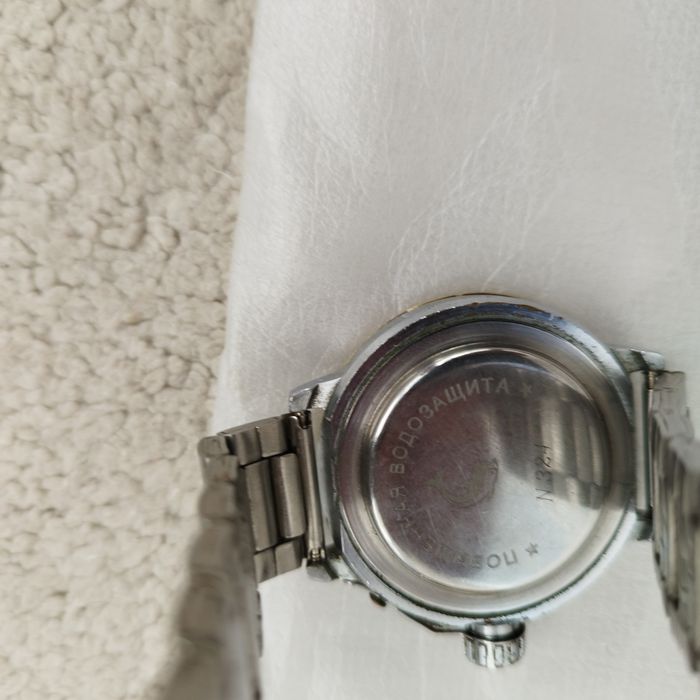 Автоматичен часовник Слава