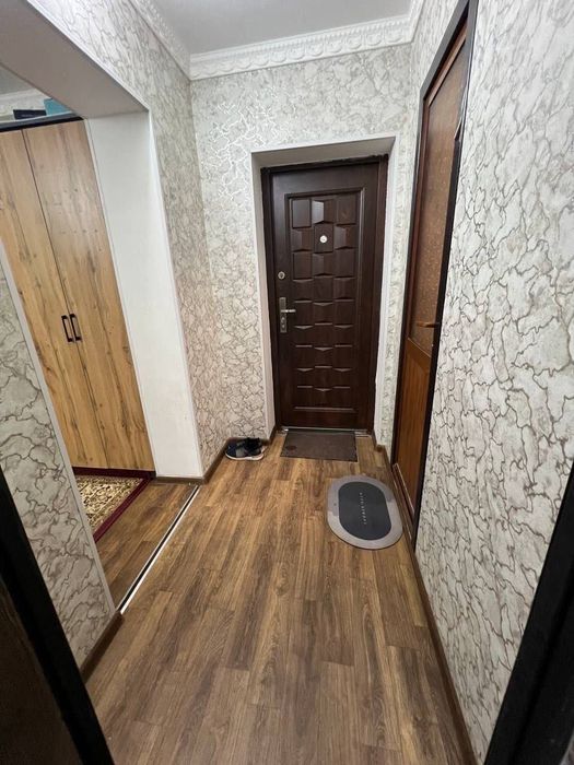 Сдается 1 комнатная квартира 
С обстановкой 
В горде Алмалыке