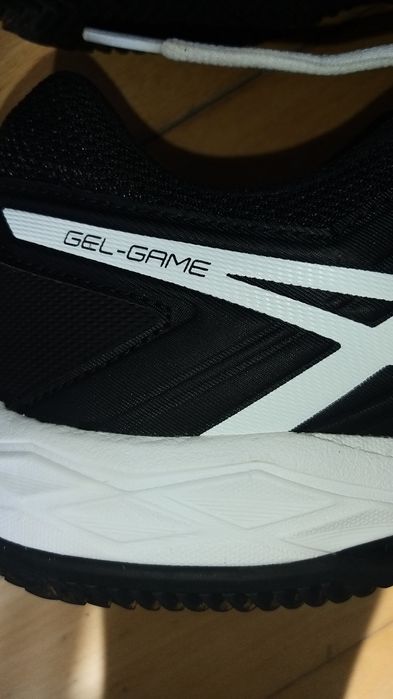Маратонки  Asics Gel Game   размер 46.5