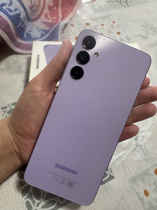 Продам телефон Samsung
