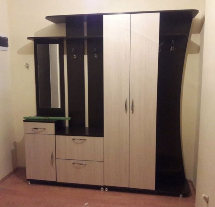 Прихожая шкаф б/у