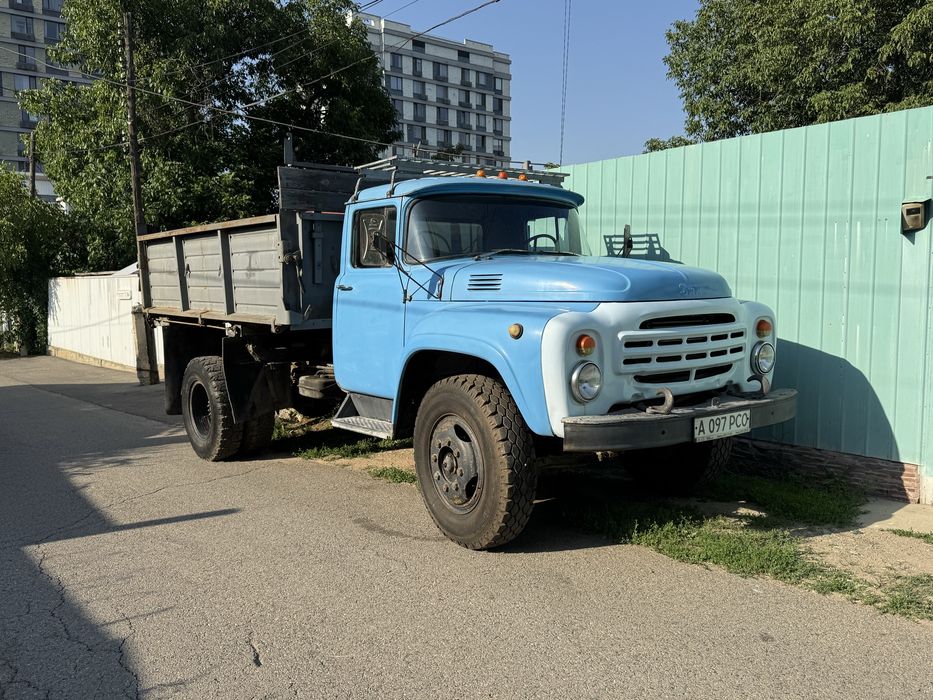 Самосвал Зил 130