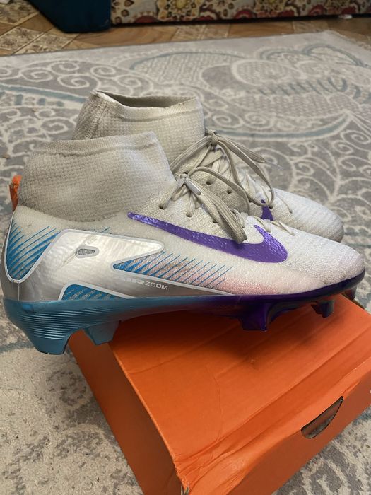 Бутсы найк продам