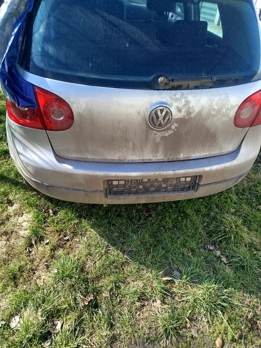 Golf 5 pentru desmembrari