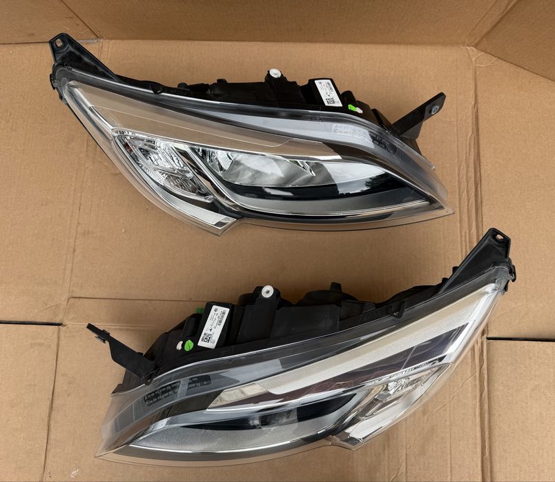 Faruri, Far stanga / Far dreapta Citroen Jumper, Peugeot Boxer, Fiat Ducato, Opel movano C 2014-2026
