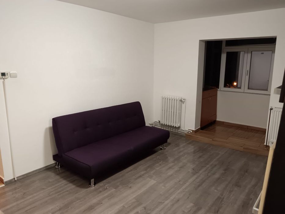 Vand apartament 2 camere