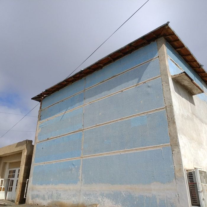 Bino va yer maydoni sotiladi