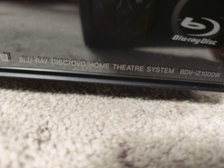 BDV-E970W Sistem Home Cinema 5.1 cu Blu-ray 3D™ (