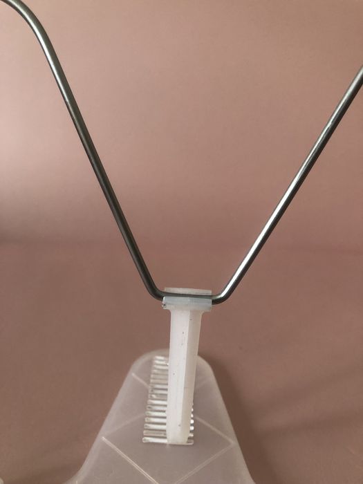 Подставка для книг