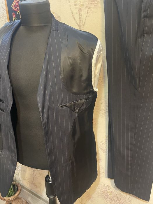 Costum barbati Licona marimea L