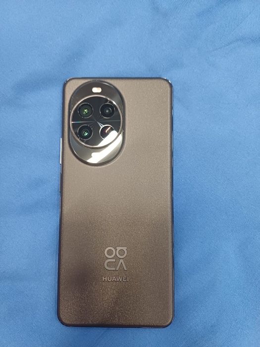 Срочно продам. Хуавей nova 14 pro