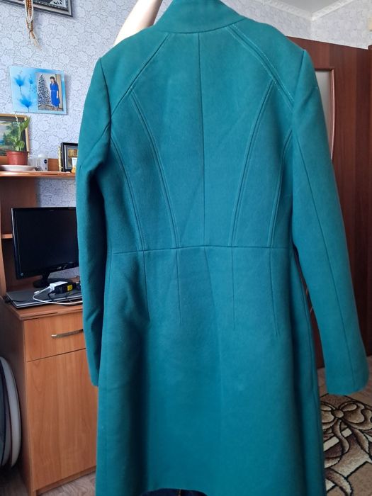 Пальто демисезонное