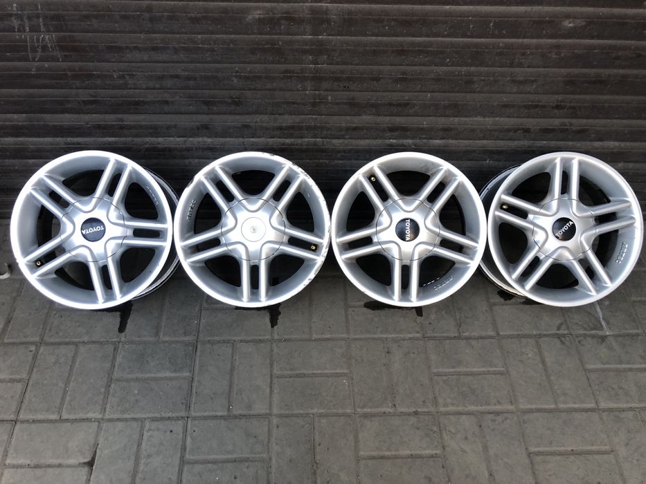 Диски на Тойота Карина R14