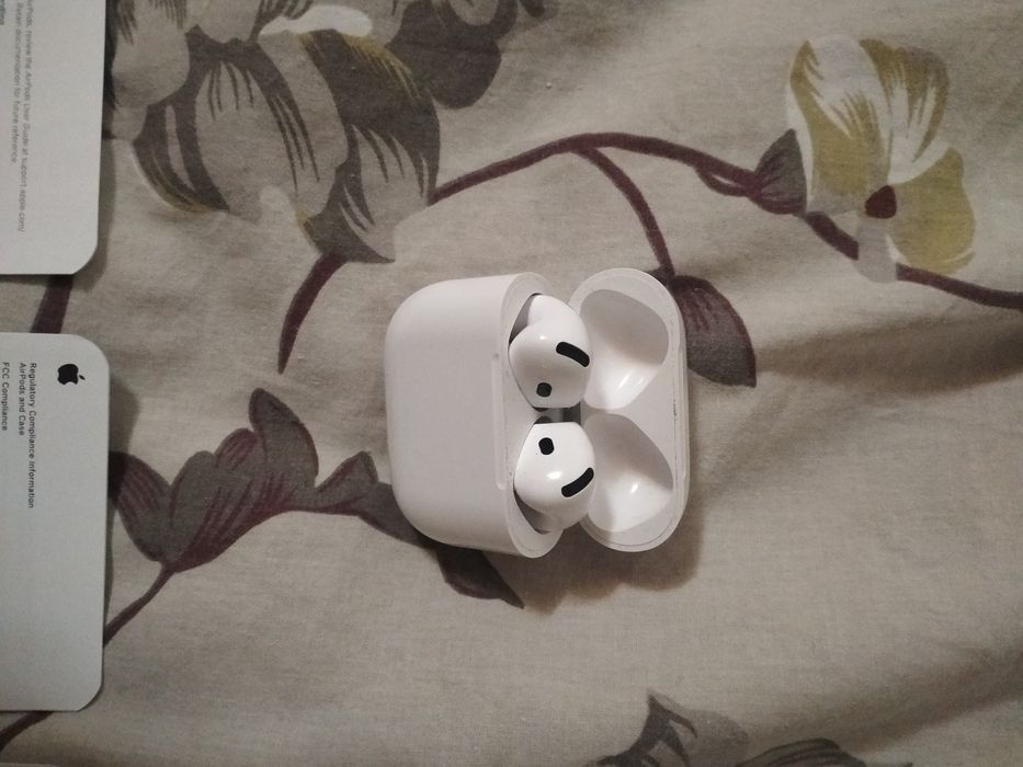 Apple airpods 4 ANC