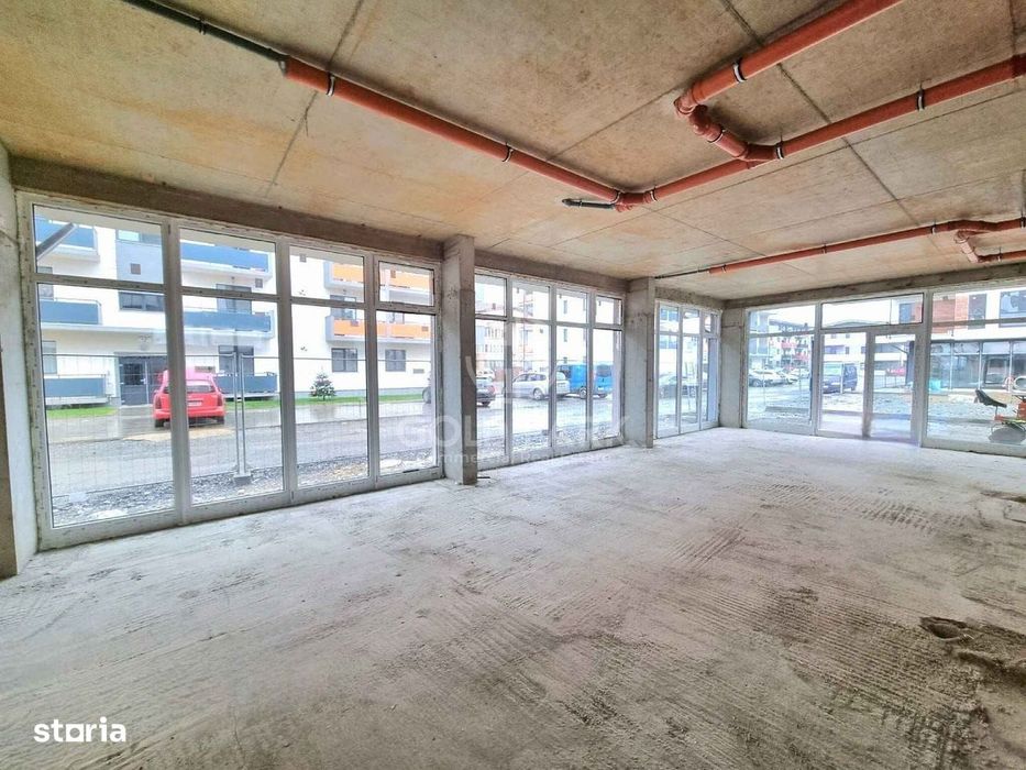 Spatiu Comercial - Zona Floresti - 163 mp - Bloc Nou