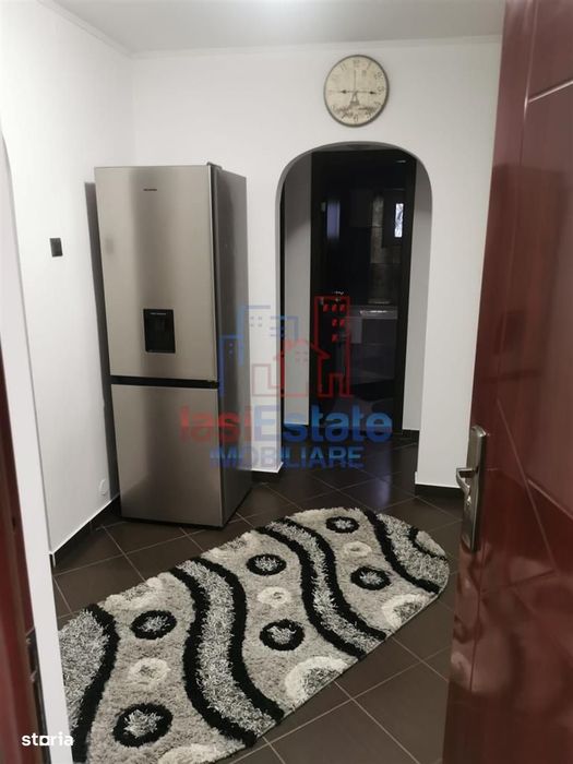 Apartament 2 camere zona Nicolina - etaj intermediar