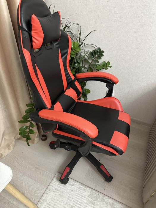 Срочно продам игровое кресло.