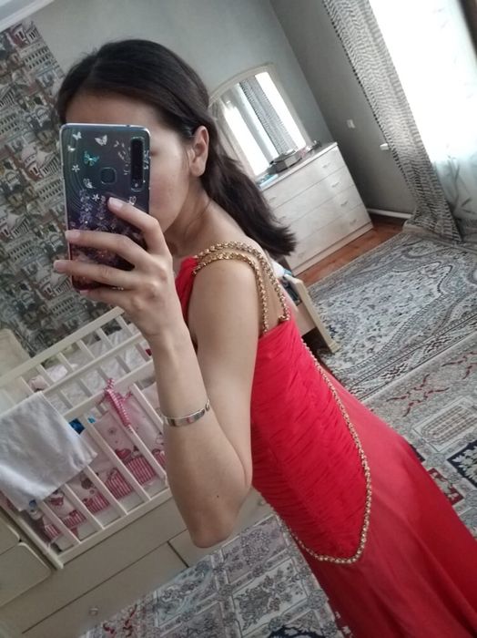 Продам вечерний платье