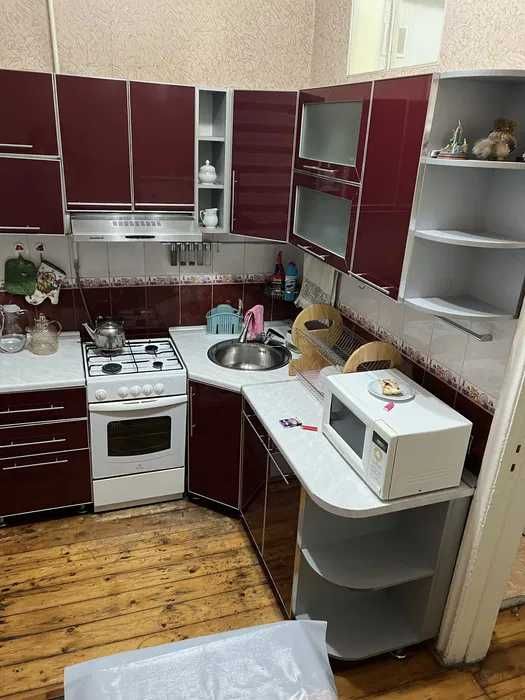 Сдаётся квартира 2/2/4 на Чиланзарский р-н Чиланзар 1 квартал