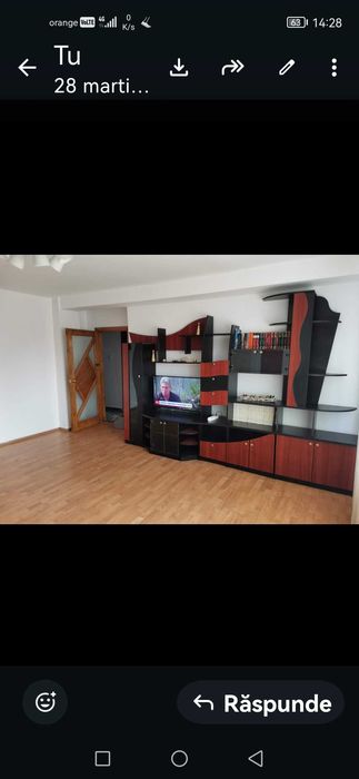 De inchiriat apartament 3 camere