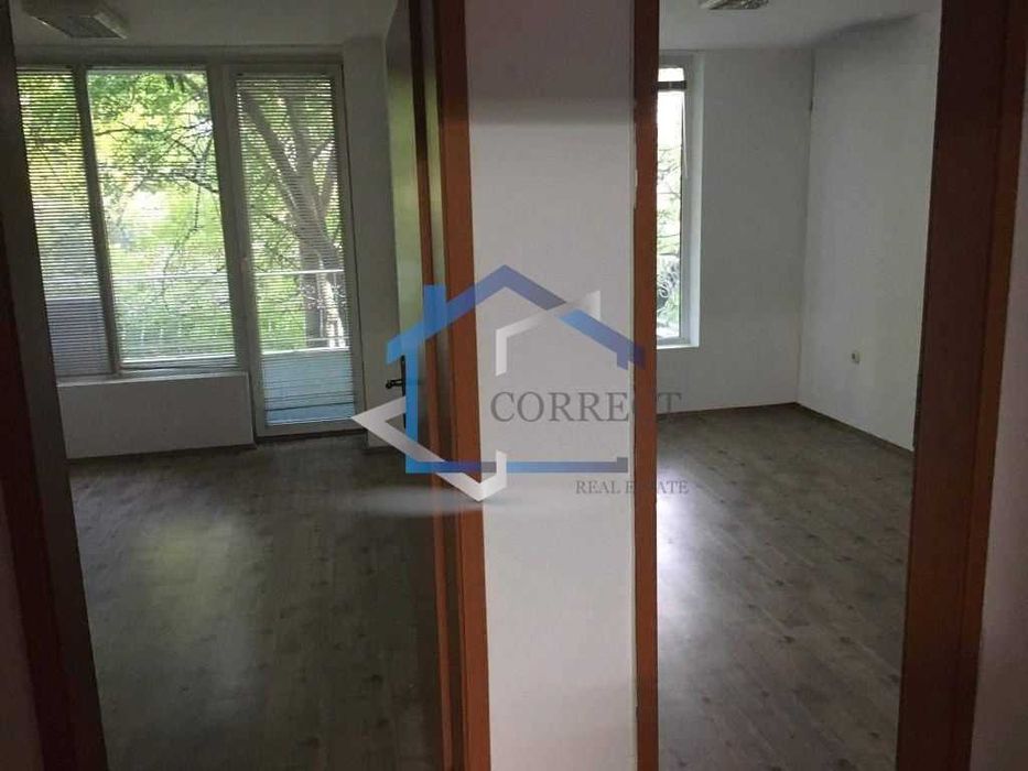 Дава се под наем Двустаен апартамент в Варна, Колхозен пазар - 50 кв.м за 183.6 € - Снимка #2