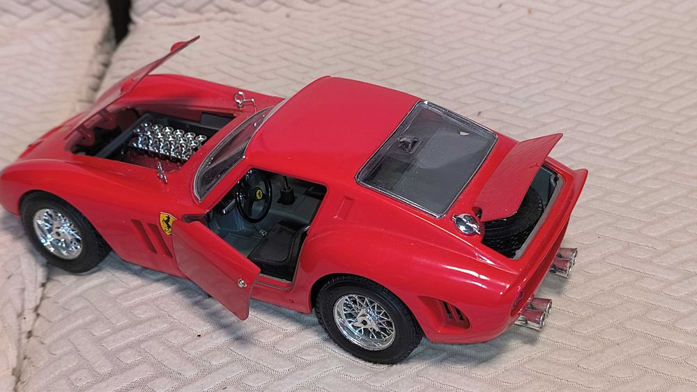 метални коли мащаб 1:18 . ЧАСТ - 5