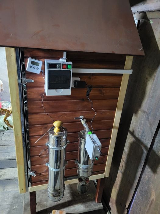 Продам новую коптильню