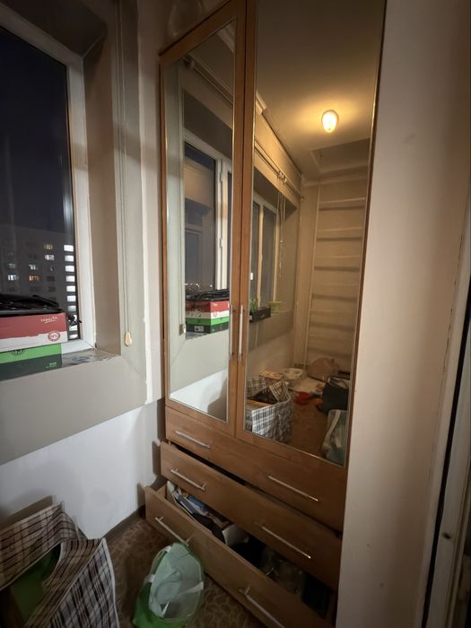 Продается   шкаф