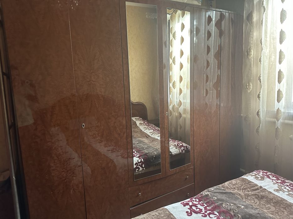 Продам спальни гарнитур