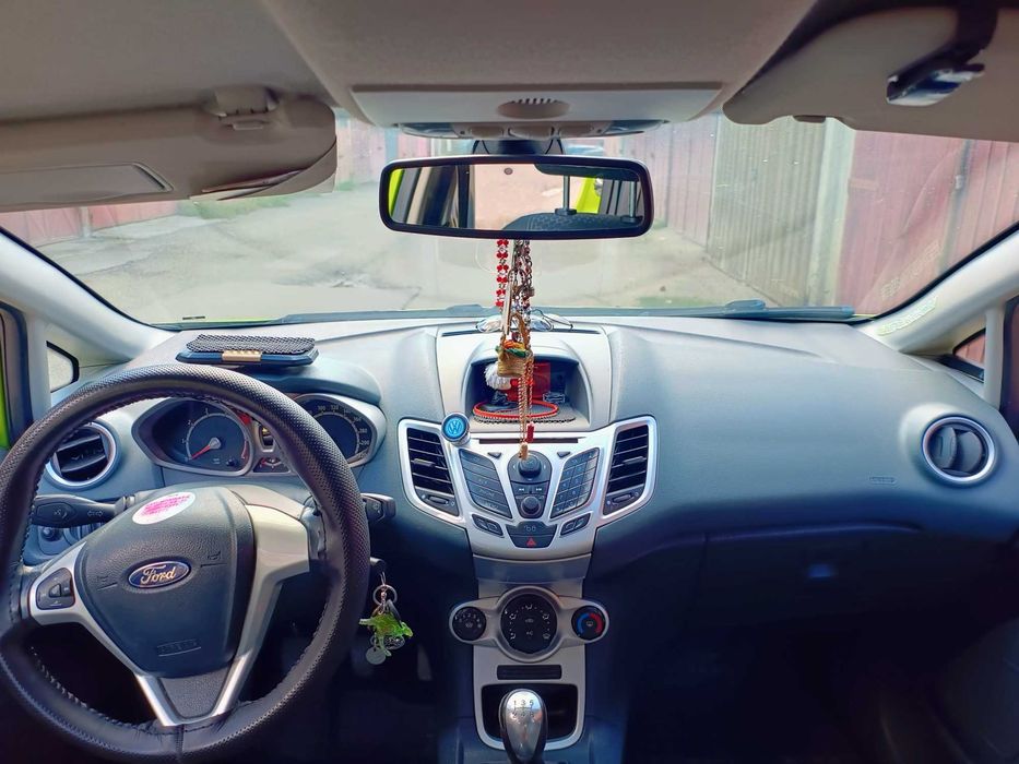 FORD Fiesta 2010 — imagine 3