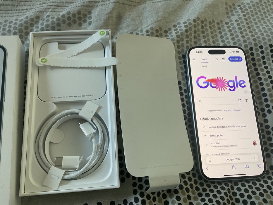 Iphone 15 -128 gb nou ( pt piese s au cine stie sa l faca )