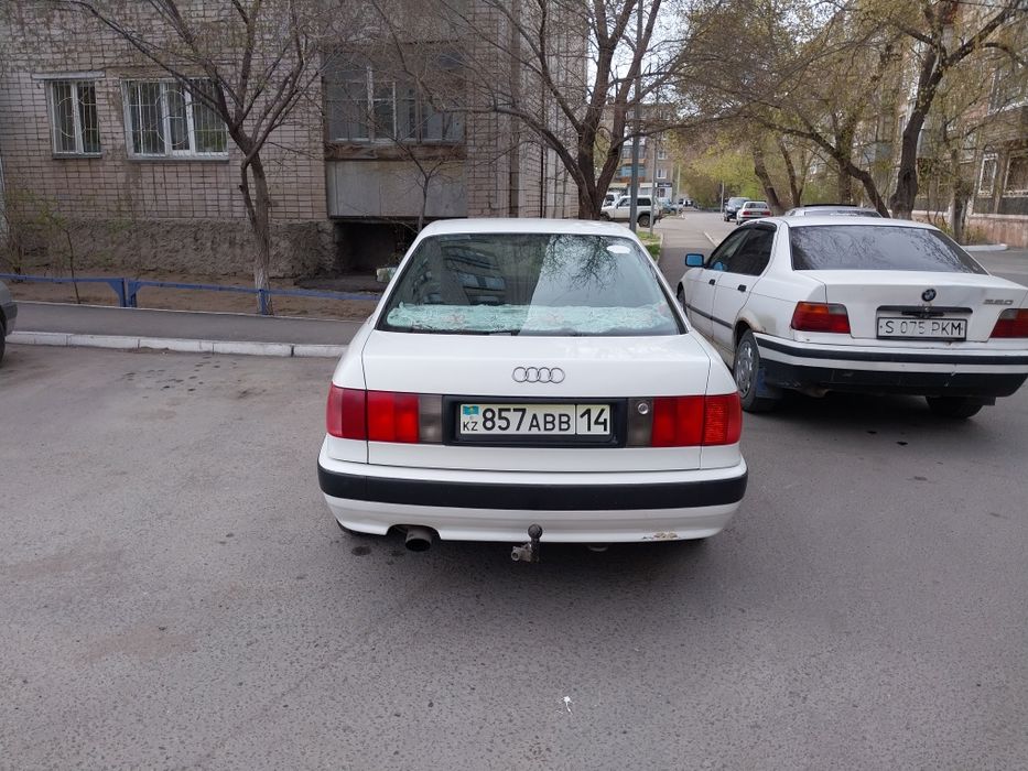 Продам ауди 80 В4
