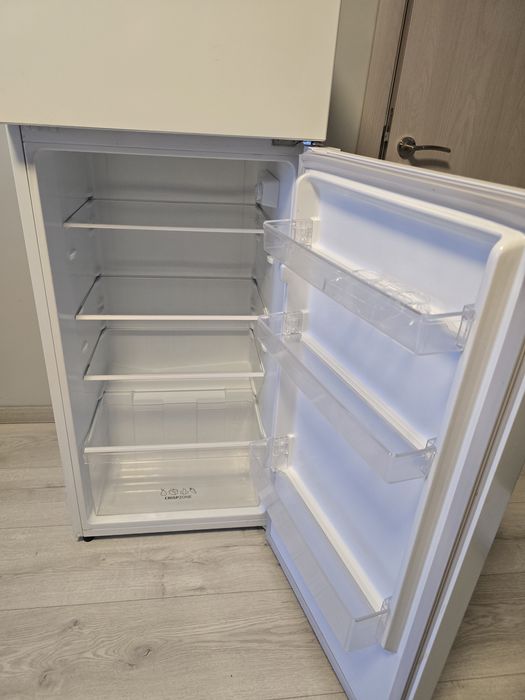 Свободностоящ хладилник/фризер Gorenje, 143.6 x 55 x 54.2 см, Бял